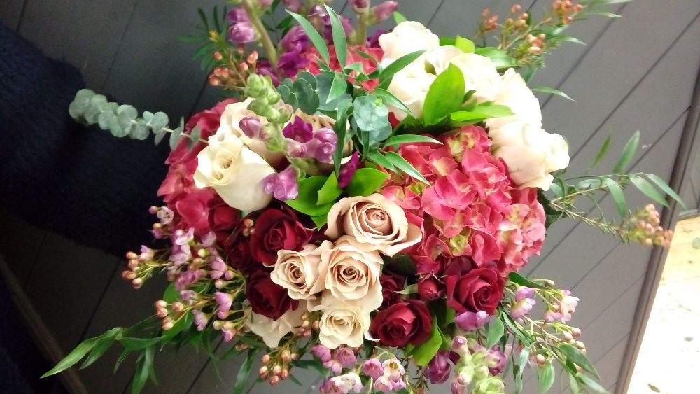 Wedding Florist Blackpool, Lancashire Greenhouse Flowers Blackpool